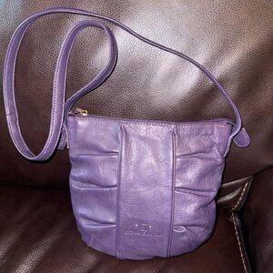 Stone Mountain purple leather purse beautiful